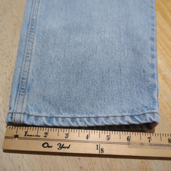 Levis 560 Mens W 36 L 30 Loose Fit Jeans W36‎ L30 Light Wash Distressed Denim - Picture 13 of 15